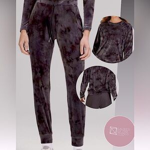 Size 10 Lululemon Ready to Crush HR & Velour Warm Down Crew Matching Set